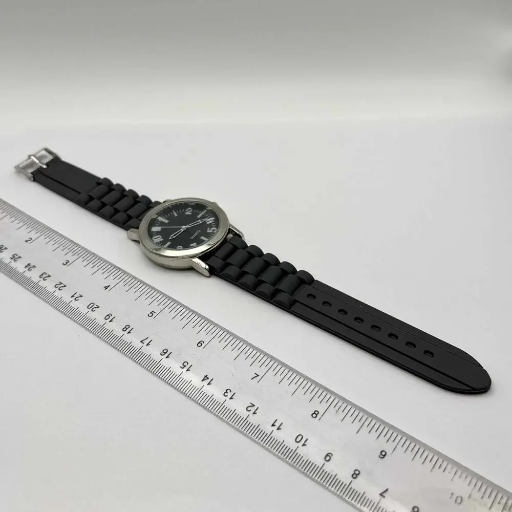 Silver & Black Retro Men's Watch